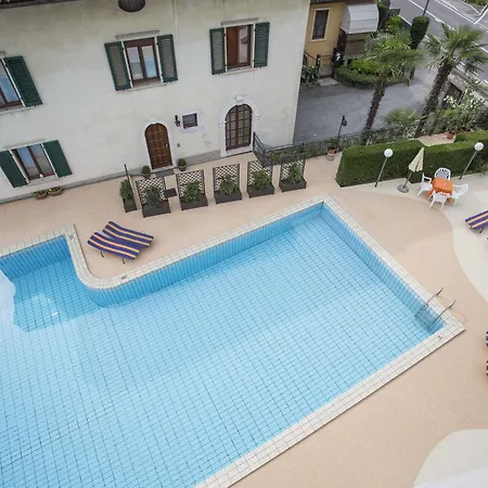 Alberello Hotel 3*